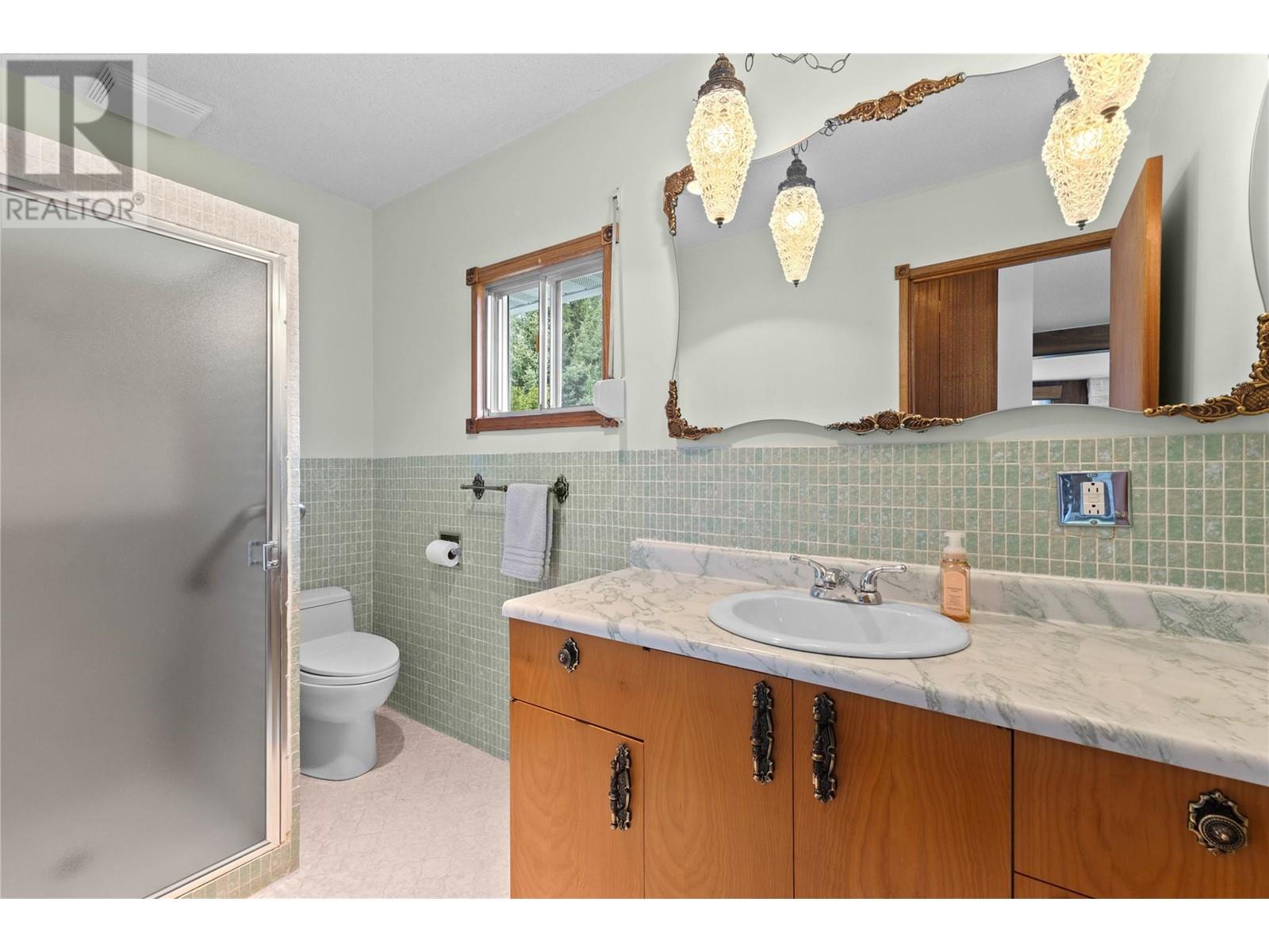 Property at 3726 Zinck Road image 3