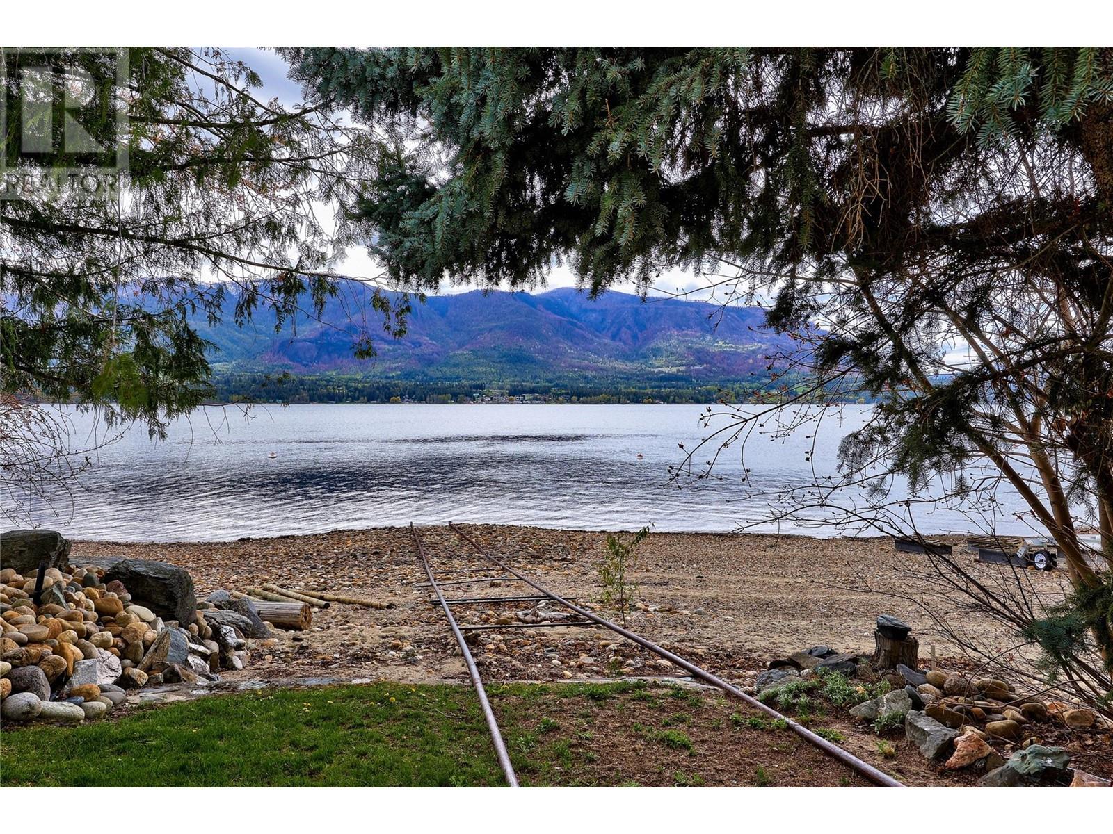 3726 Zinck Road, Scotch Creek, British Columbia  V0E 1M5 - Photo 65 - 10311297