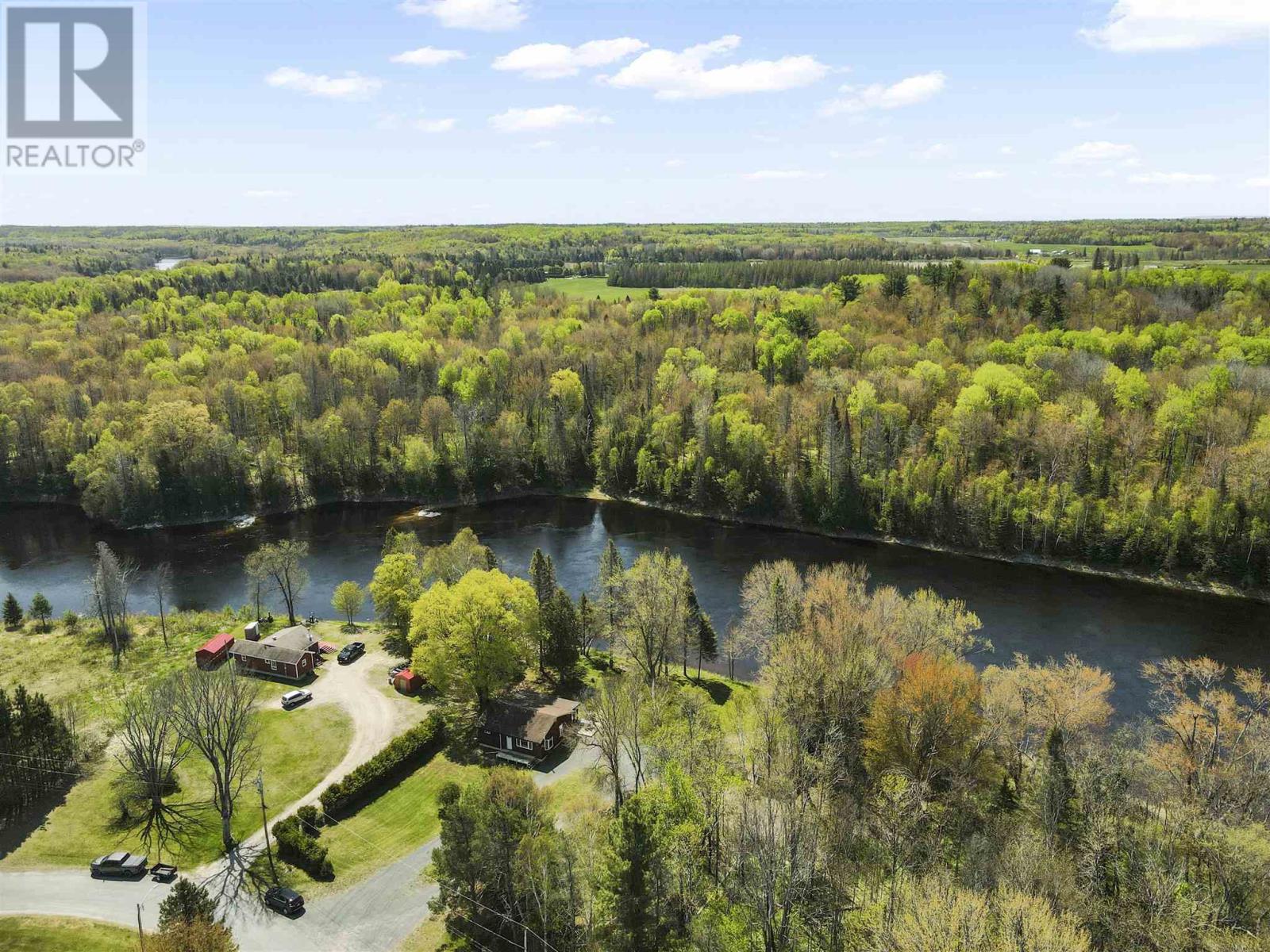 70 Mississaugi Cres, Iron Bridge, Ontario  P0R 1H0 - Photo 44 - SM250339