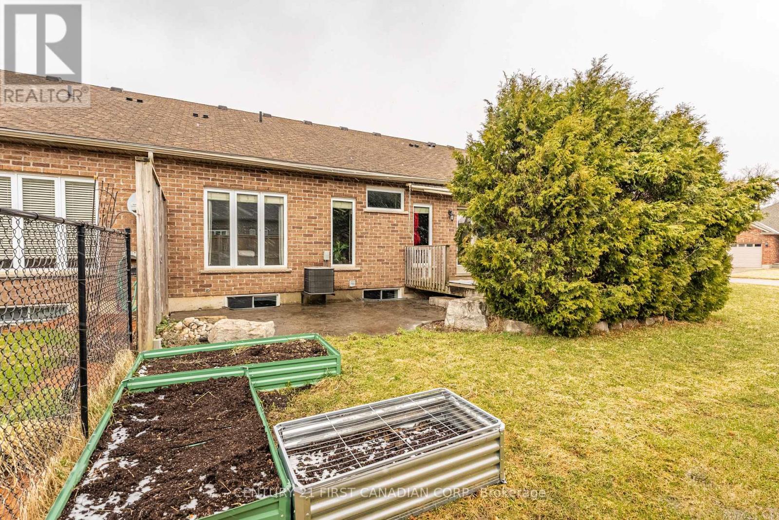 Photo 42 of 45 for 113 Radcliffe Crescent