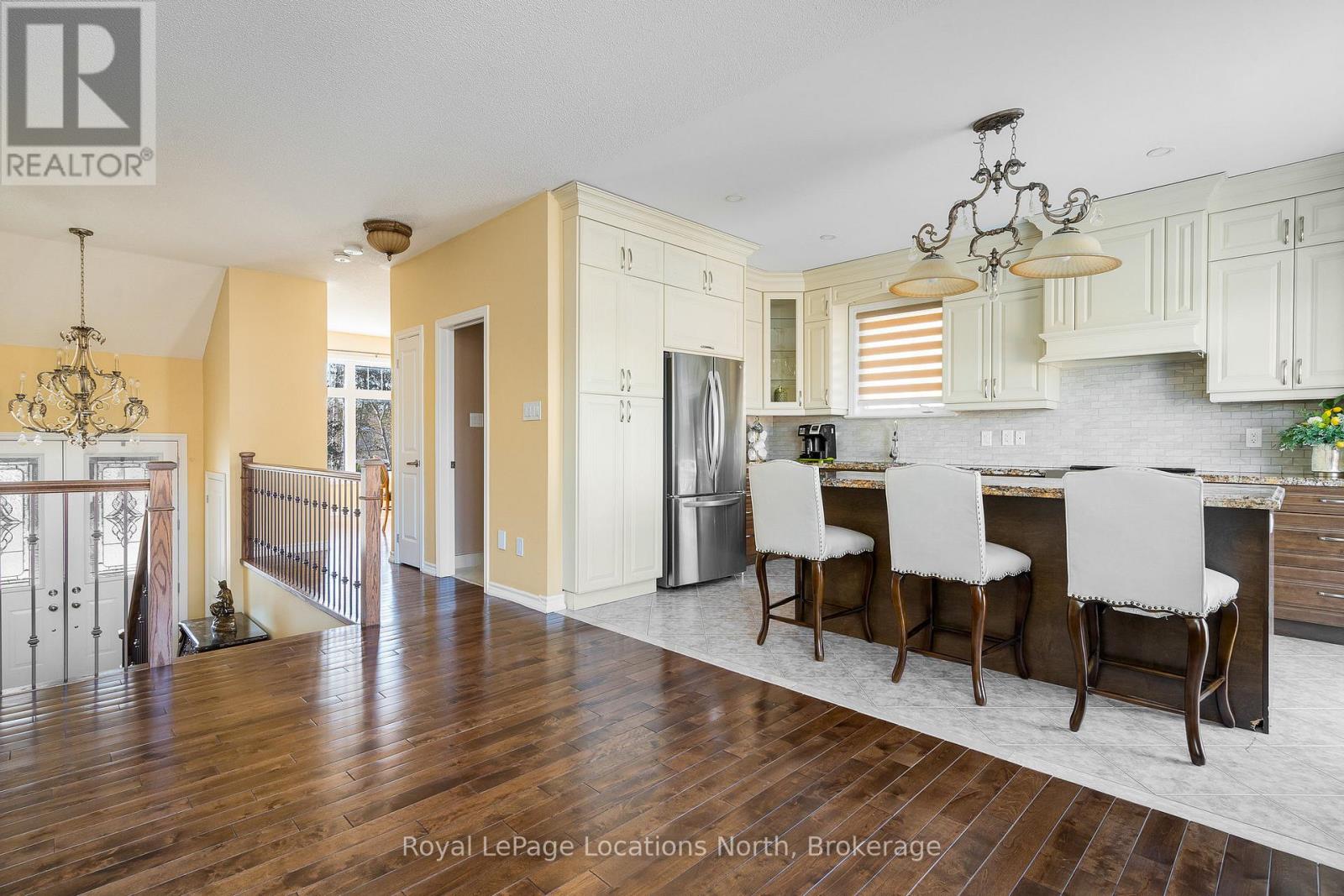 Property at 42 CRISTIANO AVENUE image 3