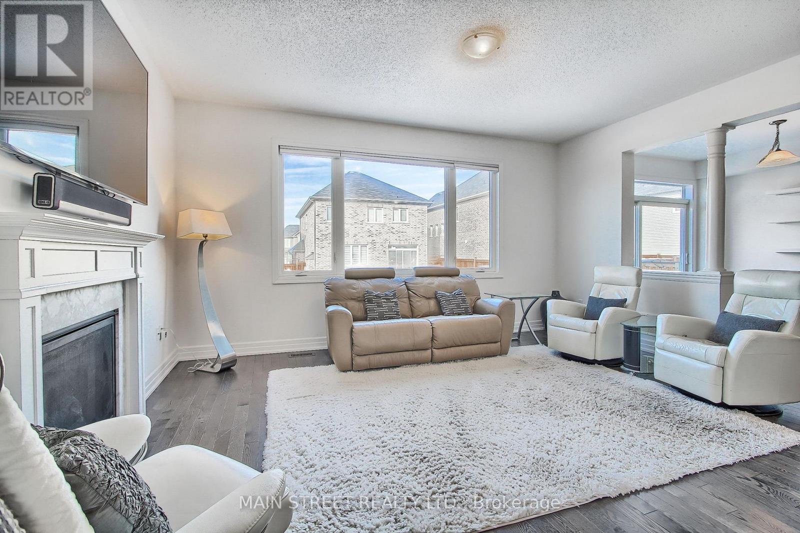 12 Clear Spring Avenue, Georgina, Ontario  L4P 0H7 - Photo 19 - N12058305