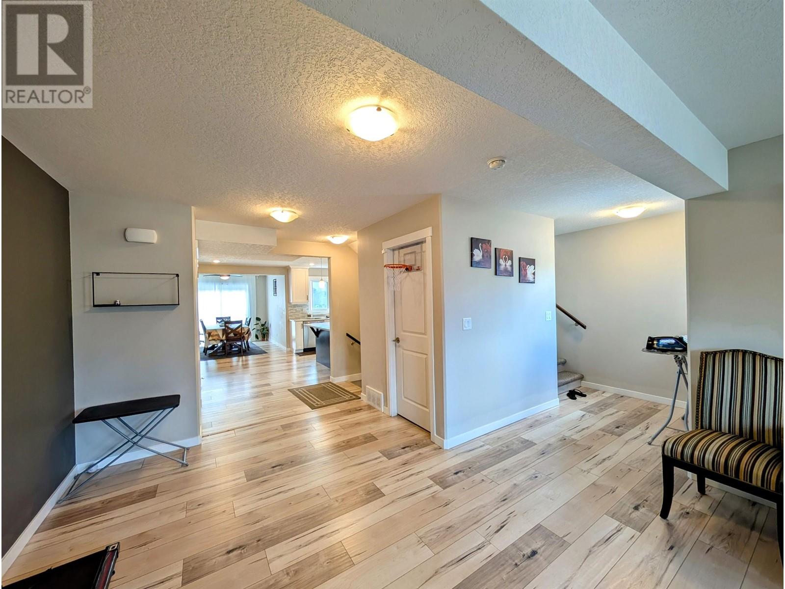 7669 Creekside Way, Prince George, British Columbia  V2N 0C2 - Photo 9 - R2994881