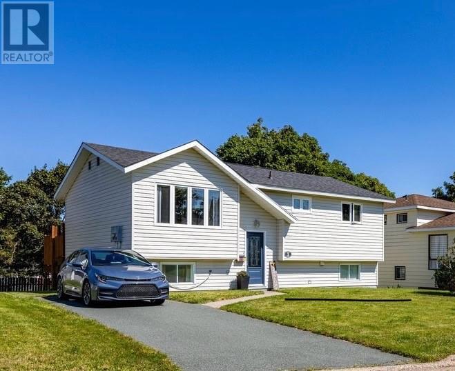 Property at 2 Yale Place image 3