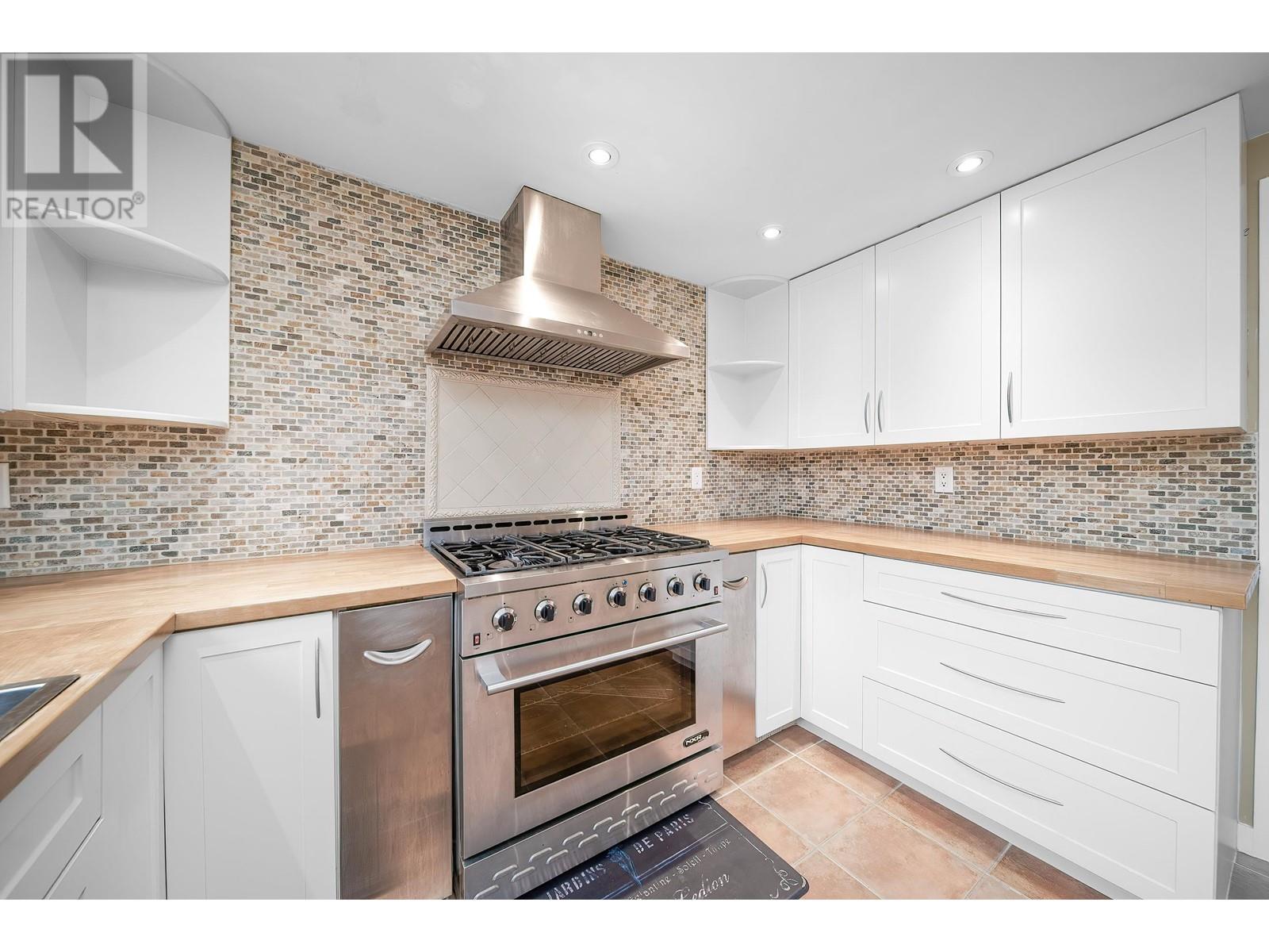 11511 Trumpeter Drive, Richmond, British Columbia  V7E 3X3 - Photo 3 - R2994978