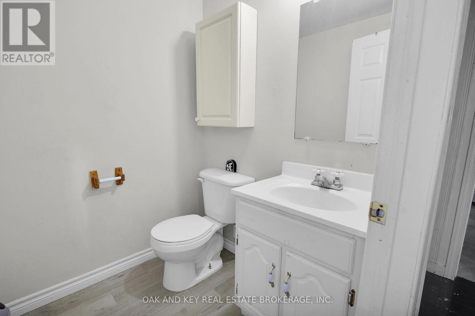 330 Fleming Drive, London East, Ontario  N5V 4Y6 - Photo 17 - X12108522