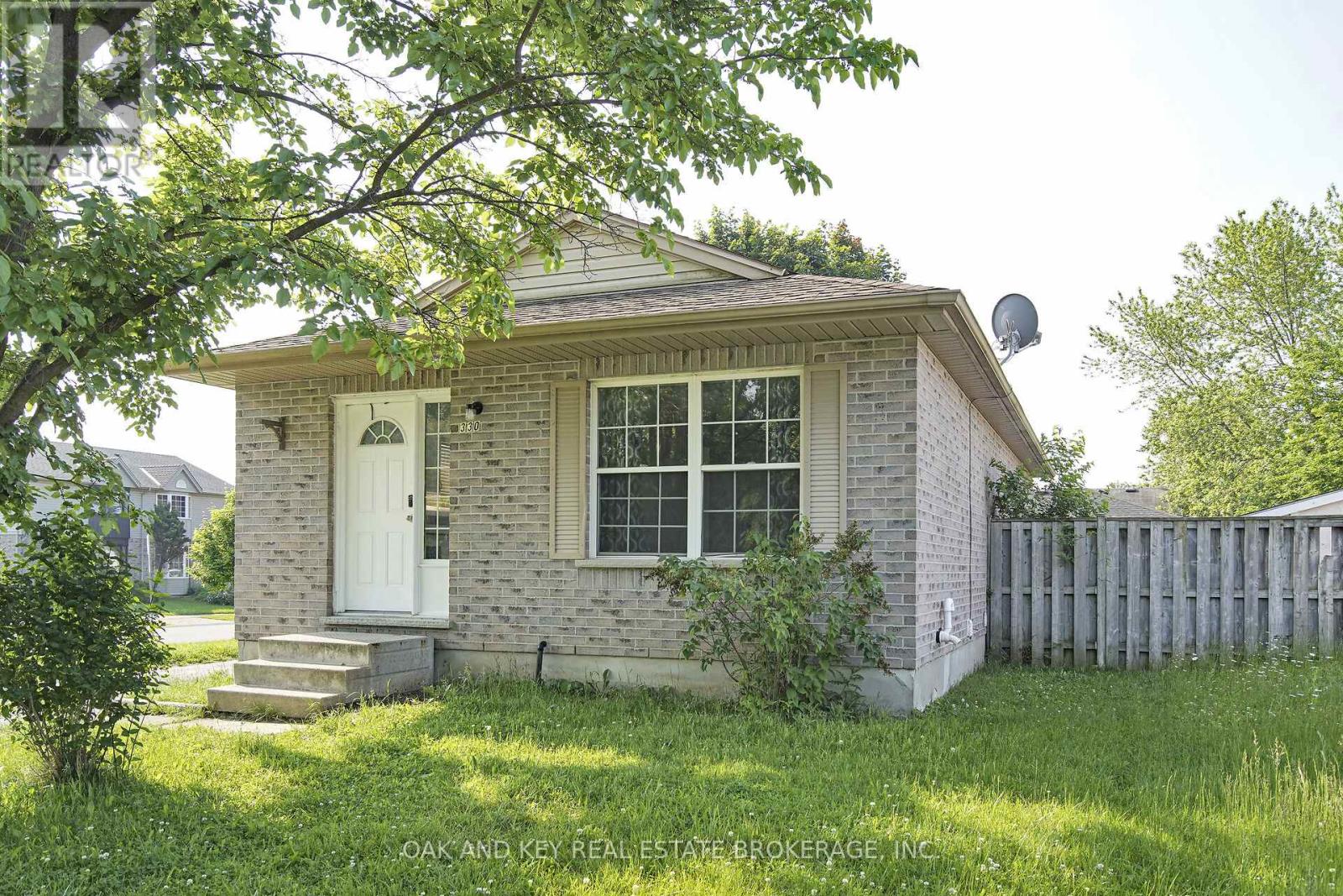 330 Fleming Drive, London East, Ontario  N5V 4Y6 - Photo 2 - X12108522