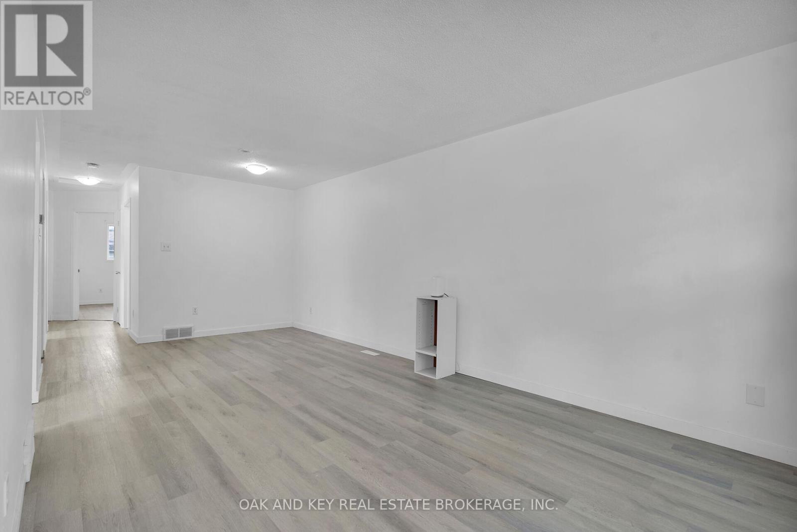 330 Fleming Drive, London East, Ontario  N5V 4Y6 - Photo 24 - X12108522
