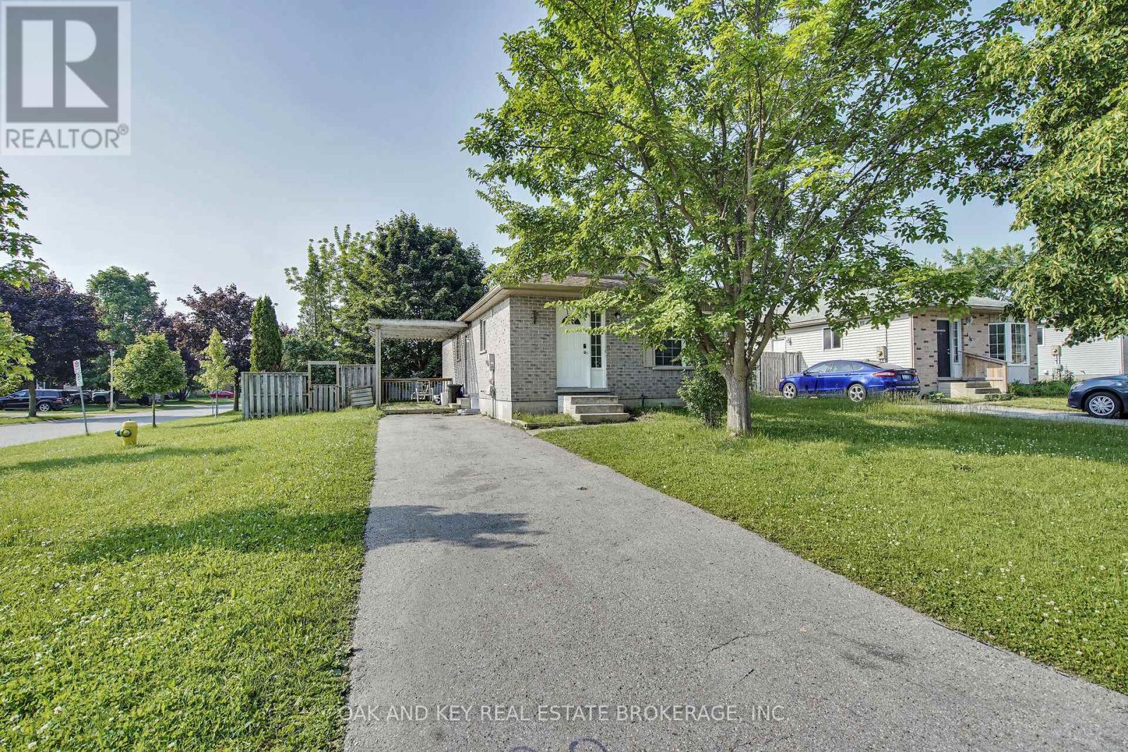 330 Fleming Drive, London East, Ontario  N5V 4Y6 - Photo 3 - X12108522