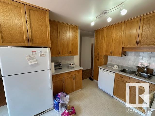 Property at 9718 150 ST NW image 5