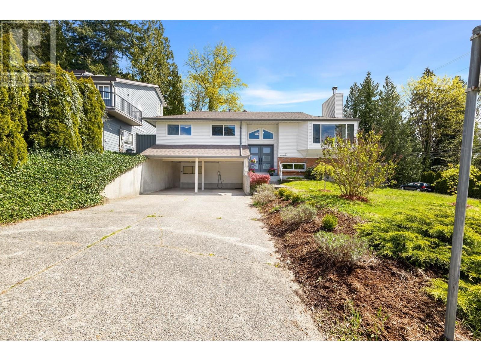 2 Walton Way, Port Moody, British Columbia  V3H 3P3 - Photo 5 - R2993134