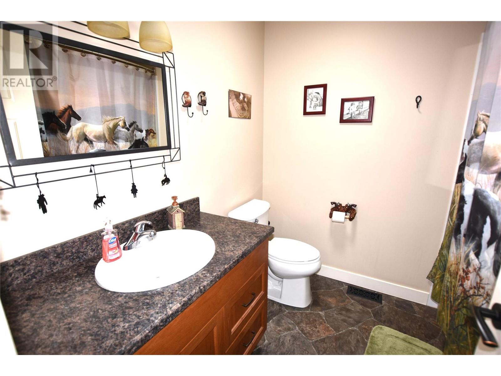 494 Kingfisher Avenue, Vernon, British Columbia  V1H 2A1 - Photo 31 - 10343837