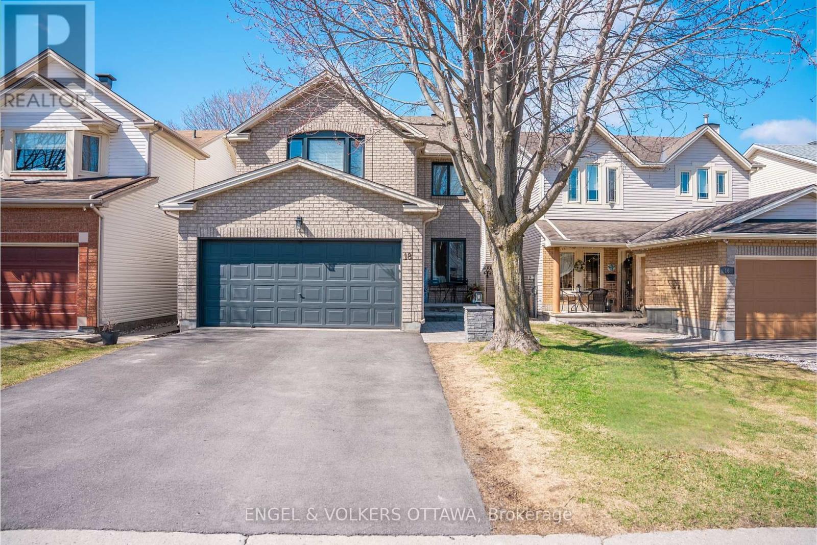 Property at 18 AVONHURST AVENUE image 1