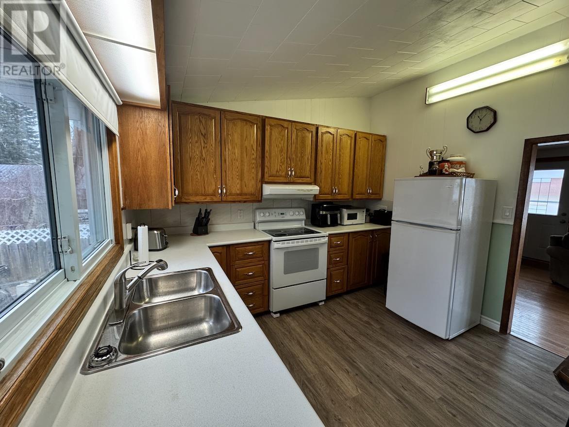 44 Ganley St, Wawa, Ontario  P0M 1K0 - Photo 12 - SM250882