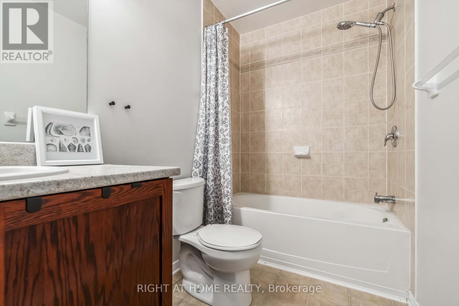 44 Moe Robillard Street, Arnprior, Ontario  K7S 0C2 - Photo 24 - X12108475