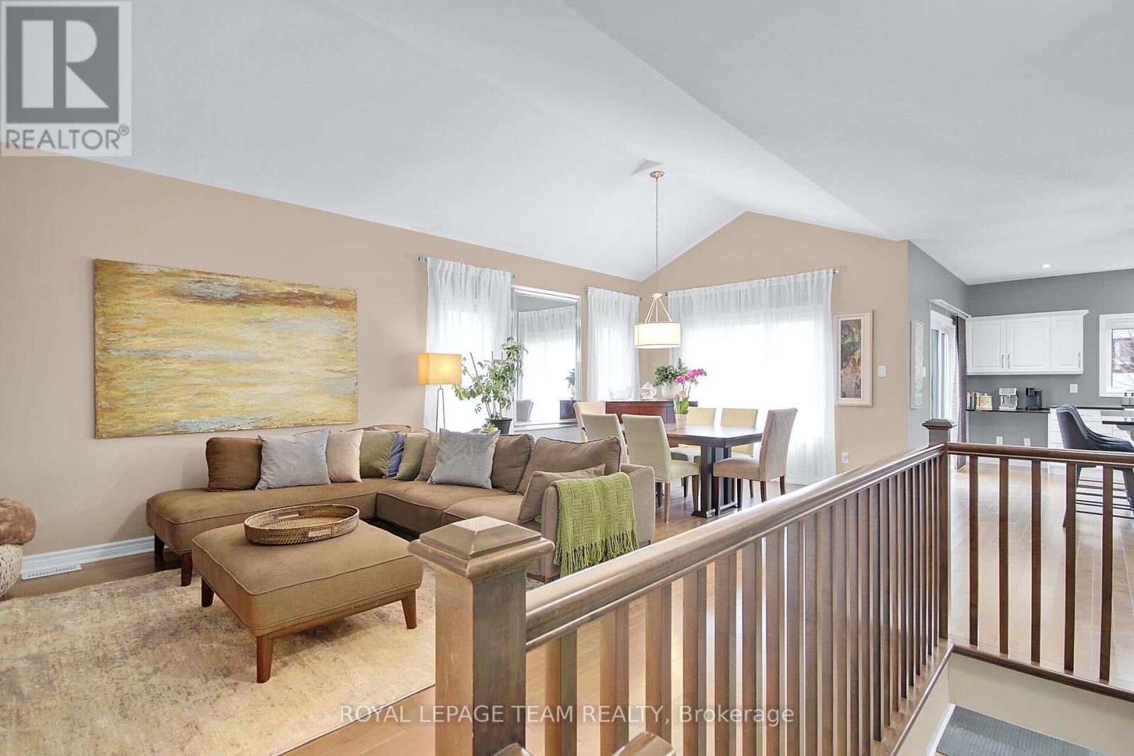 Property at 313 COLMAR STREET image 5