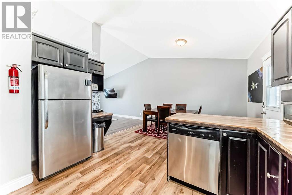 203 Strathaven Bay, Strathmore, Alberta  T1P 1N4 - Photo 6 - A2202629