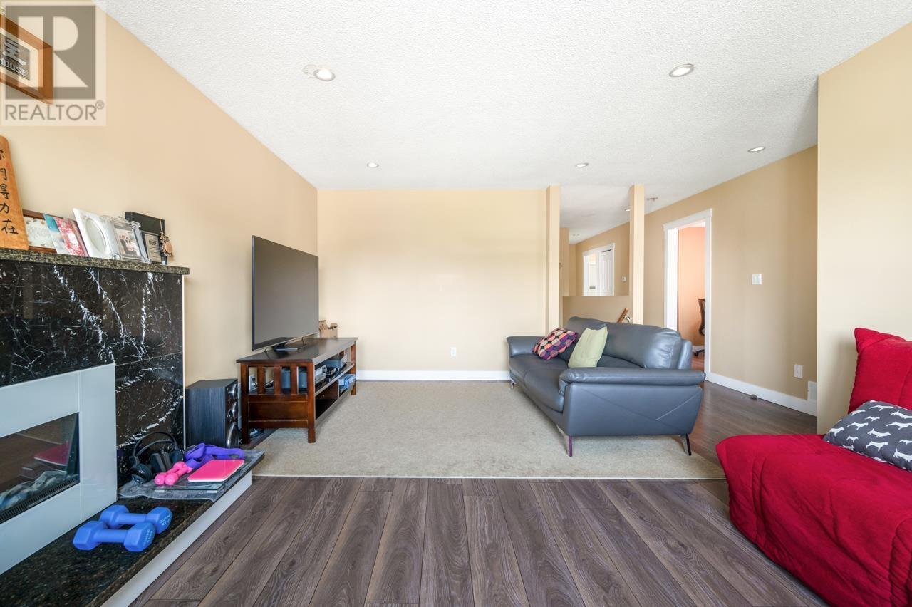 10840 Bonavista Gate, Richmond, British Columbia  V7E 4K3 - Photo 11 - R2993857