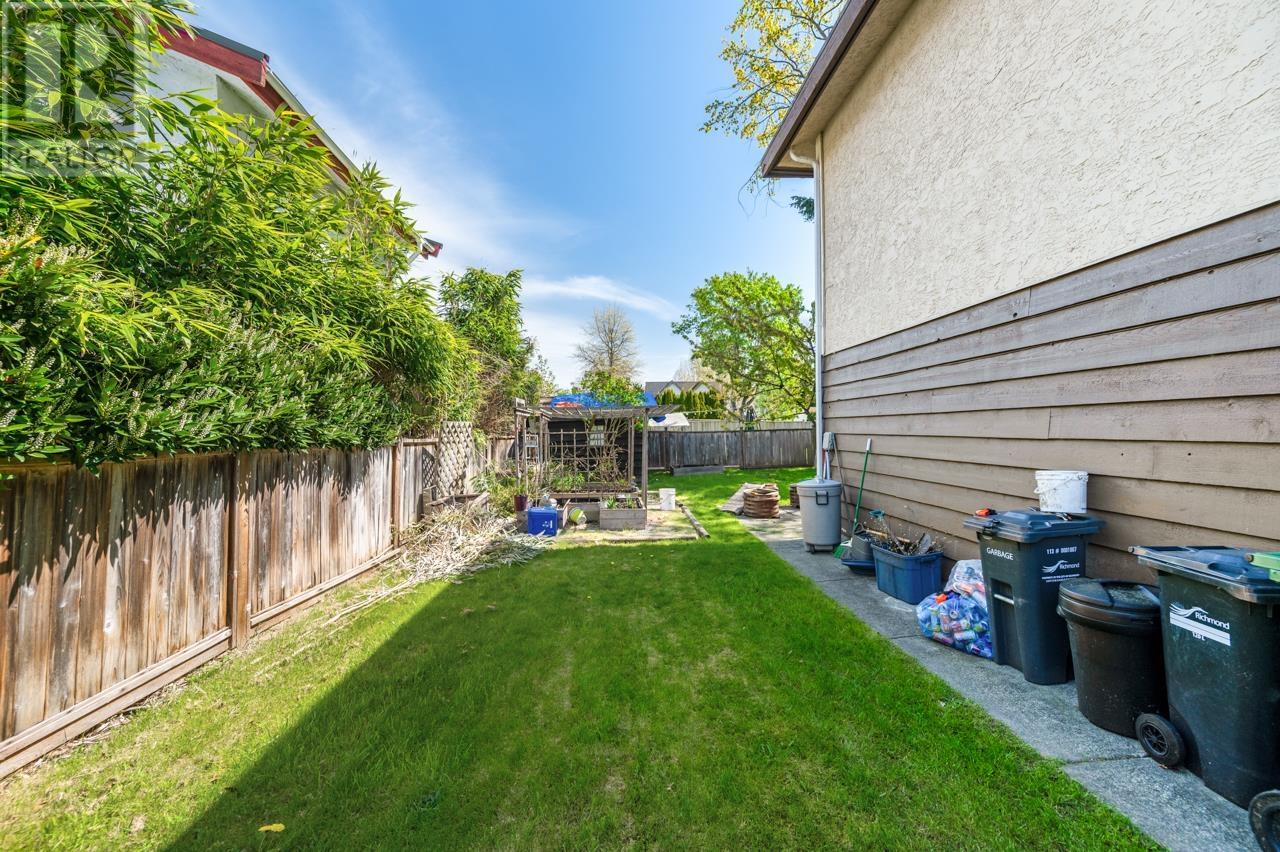 10840 Bonavista Gate, Richmond, British Columbia  V7E 4K3 - Photo 16 - R2993857