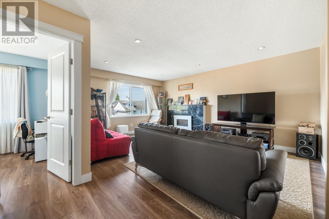 10840 Bonavista Gate, Richmond, British Columbia  V7E 4K3 - Photo 8 - R2993857