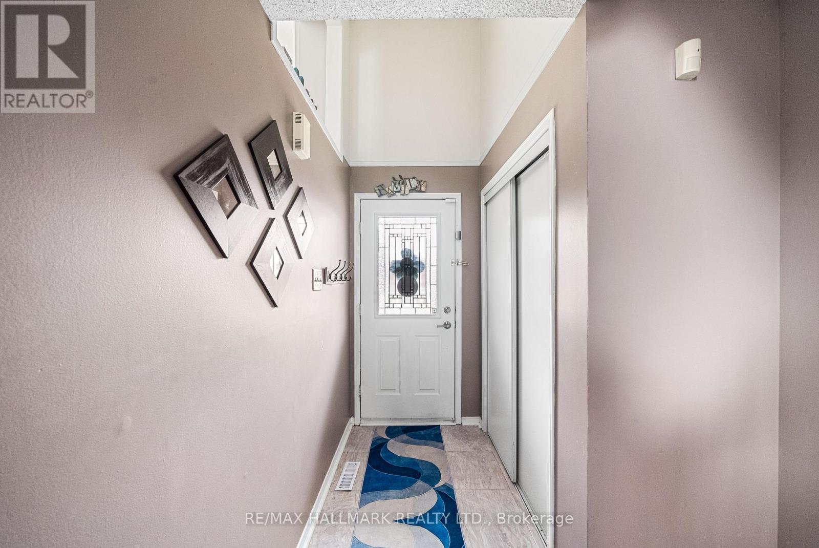 Property at 18 - 1867 KINGSTON ROAD image 3