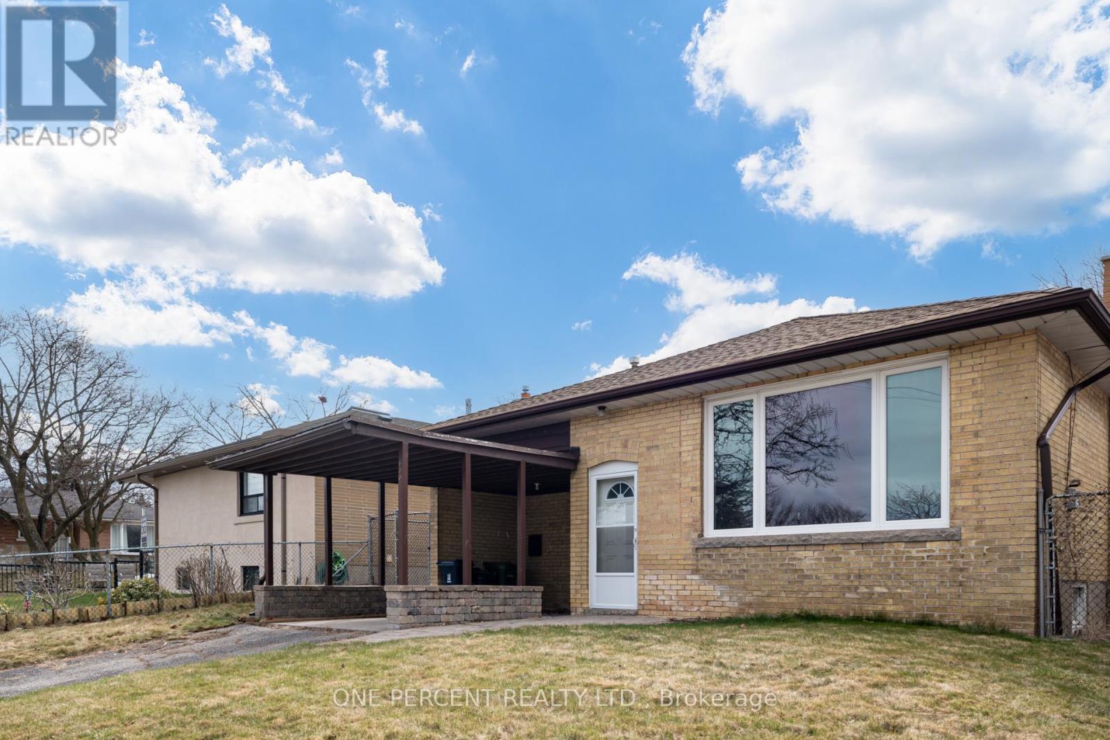 Property at 600 MCCOWAN ROAD image 2