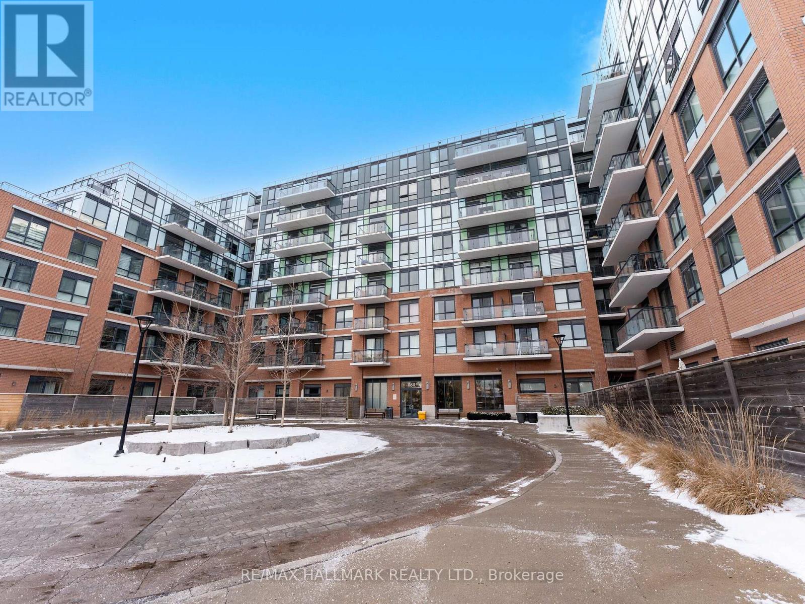 Property at 607 - 11611 YONGE STREET image 5