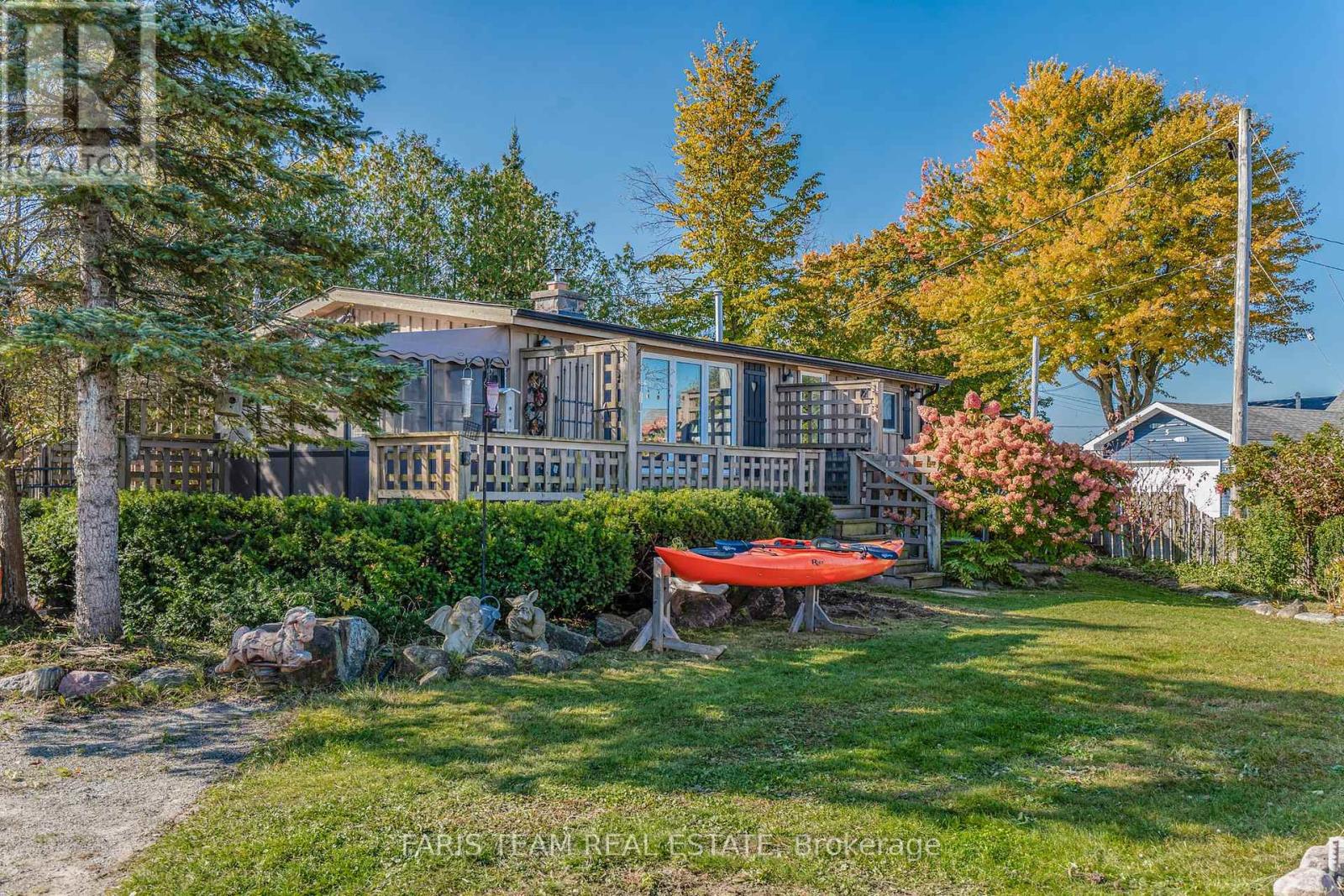 4 Schooner Lane, Tay, Ontario  L0K 2C0 - Photo 16 - S12108427