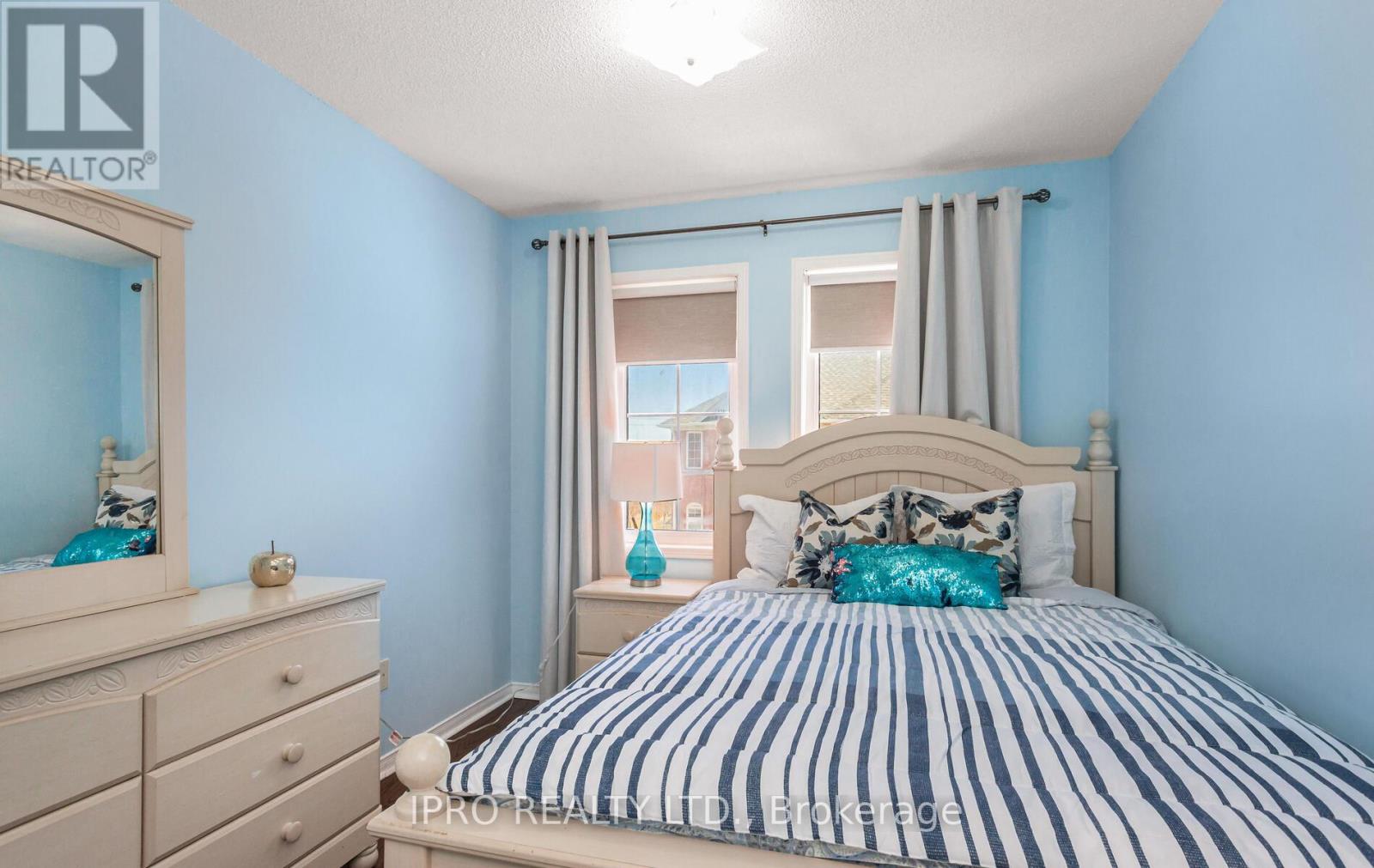 3259 Redpath Circle, Mississauga, Ontario  L5N 8R3 - Photo 27 - W12108440