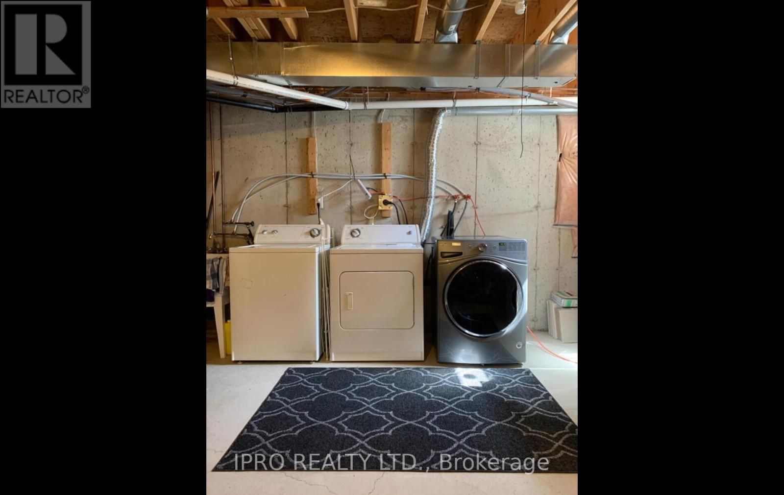 3259 Redpath Circle, Mississauga, Ontario  L5N 8R3 - Photo 43 - W12108440