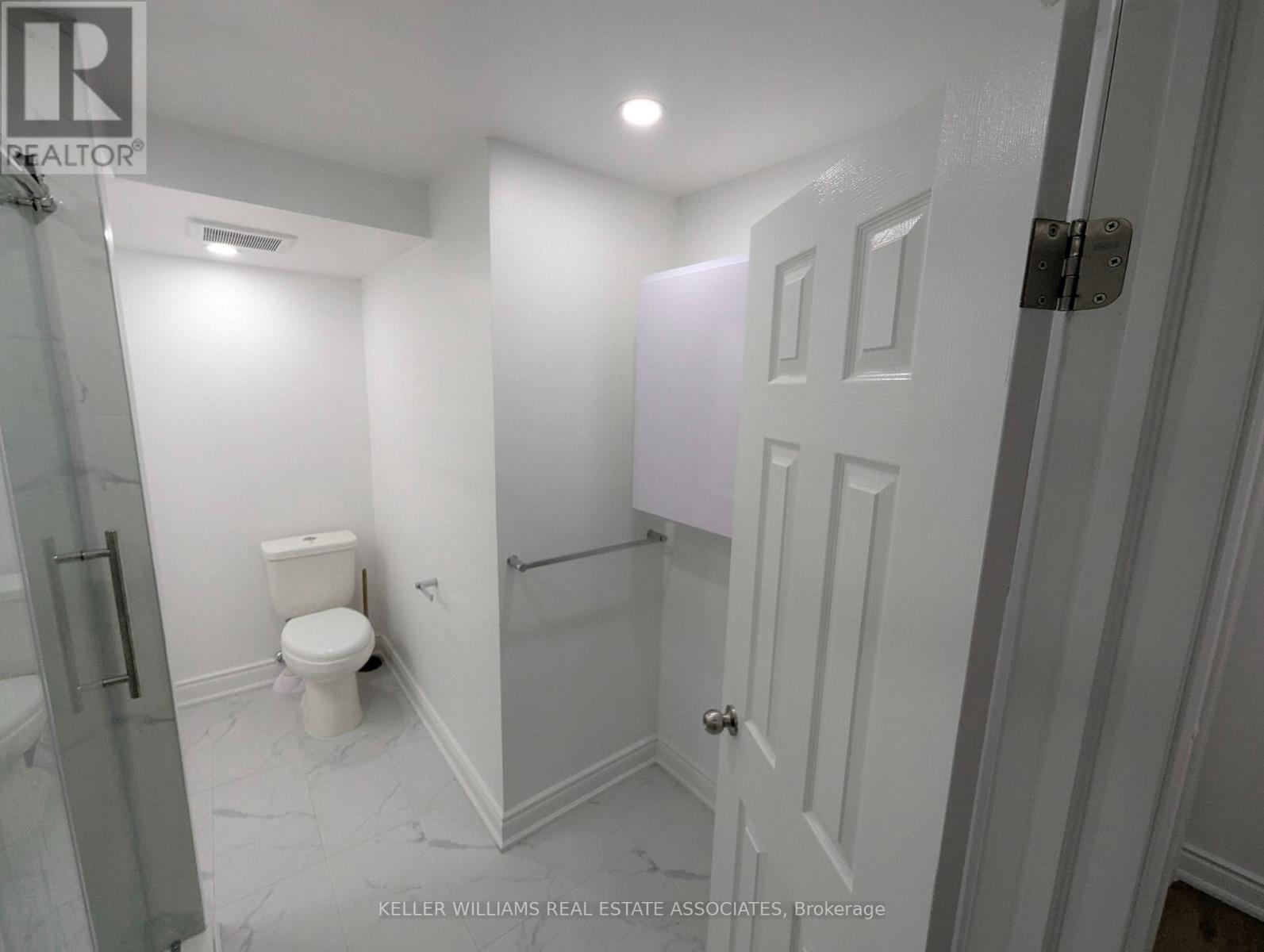 Basement - 4 Lansing Square, Brampton, Ontario  L6Z 1E6 - Photo 14 - W12108577