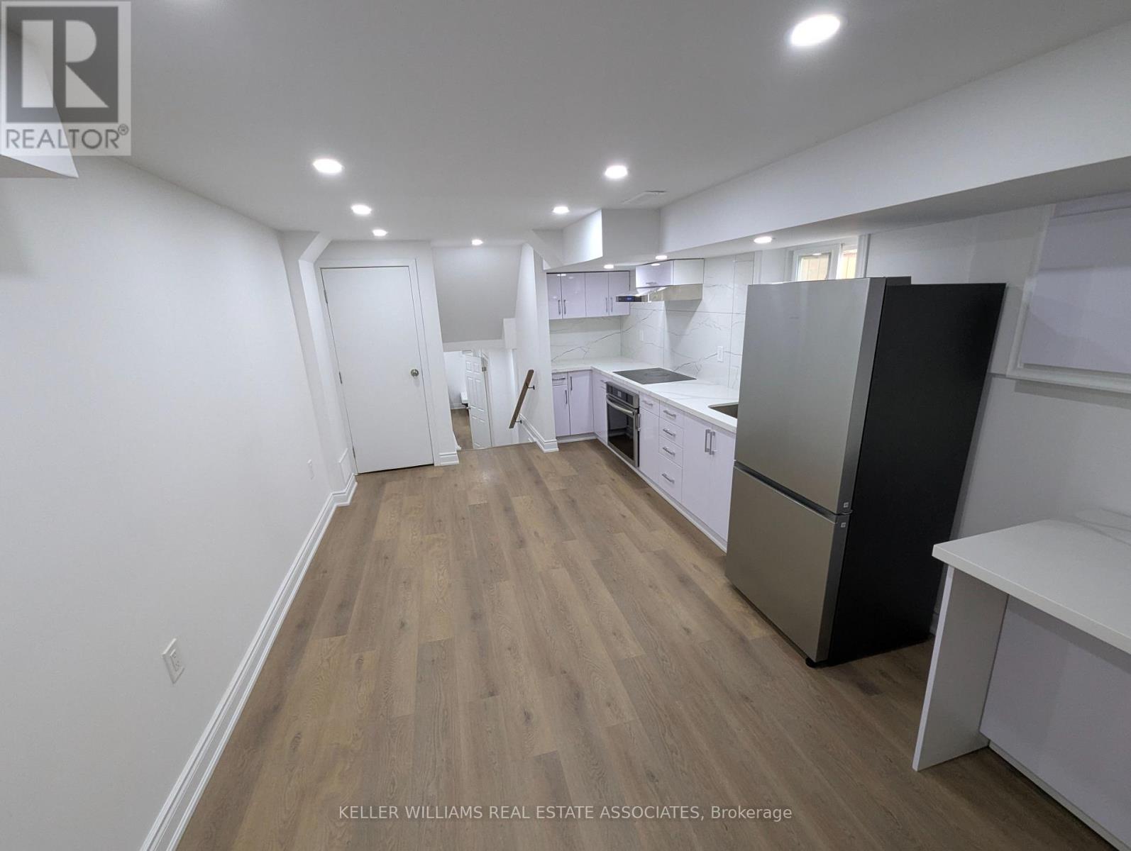 Basement - 4 Lansing Square, Brampton, Ontario  L6Z 1E6 - Photo 26 - W12108577
