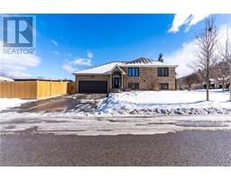 91 HEDGE LAWN Drive, Grimsby, Ontario