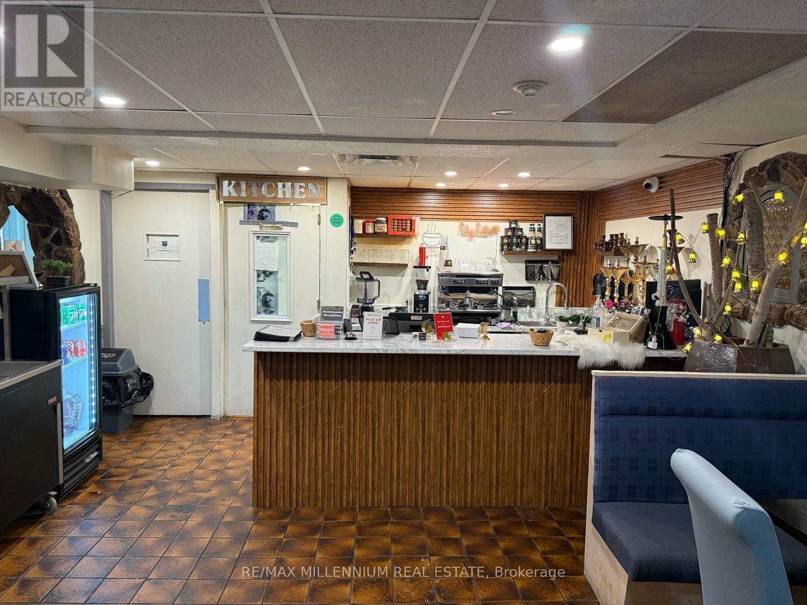 2 - 15 SCOTT STREET, kitchener, Ontario
