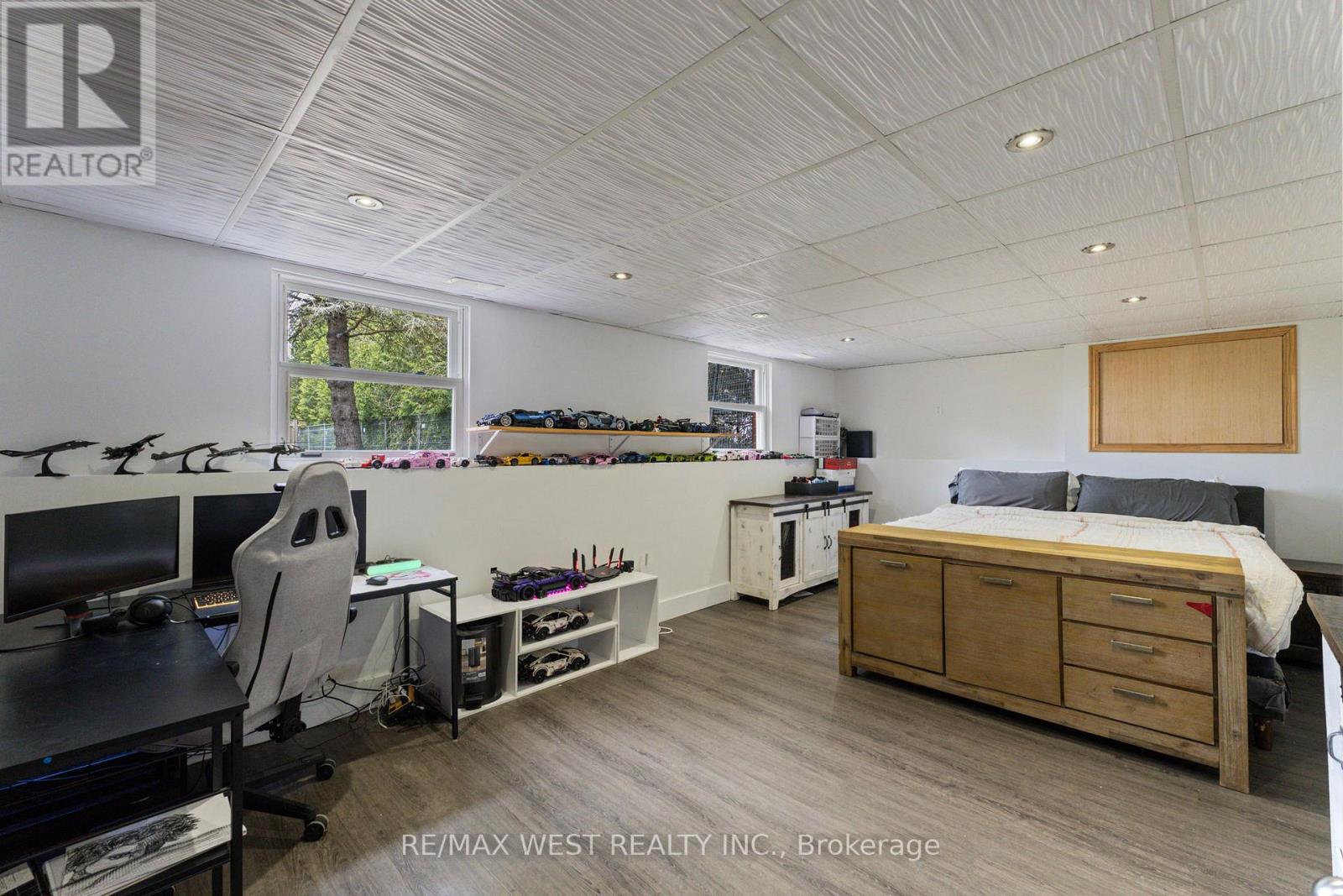 428 1 Charlotteville Road, Norfolk (Forestville), Ontario  N0E 1P0 - Photo 21 - X12108557