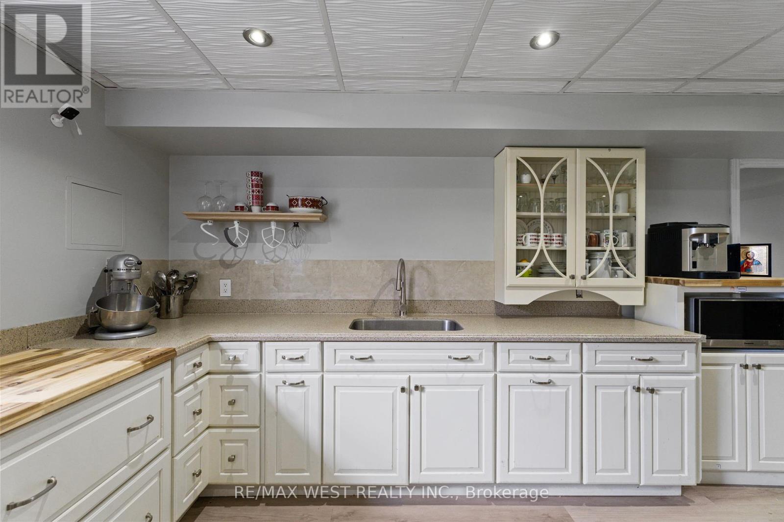 428 1 Charlotteville Road, Norfolk (Forestville), Ontario  N0E 1P0 - Photo 23 - X12108557