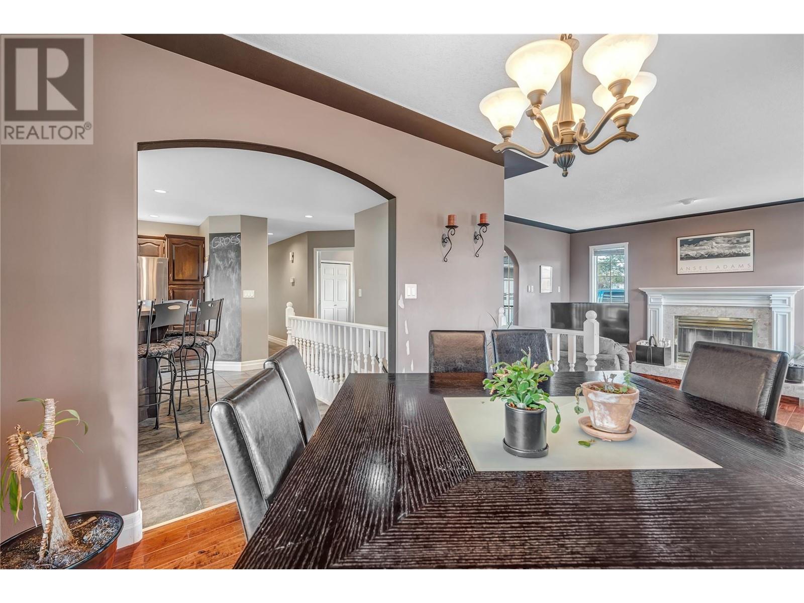 Property at 6401 Harrison Heights image 5