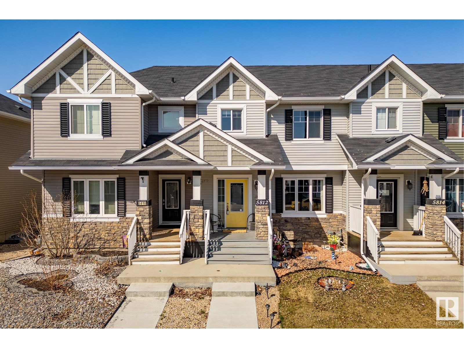 Property at 5812 65 ST image 1