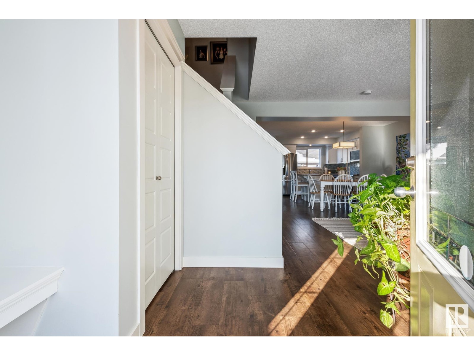 Property at 5812 65 ST image 5