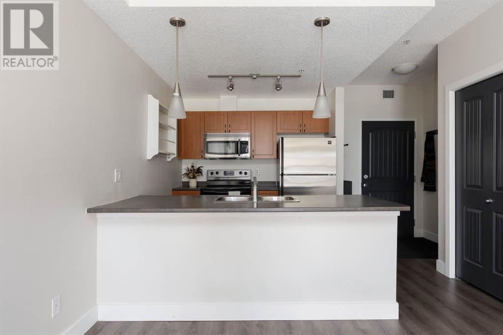 Property at 111, 136A Sandpiper Road image 3