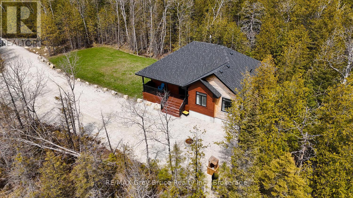 10 Miller Lake Road, Northern Bruce Peninsula, Ontario  N0H 1Z0 - Photo 1 - X11932749