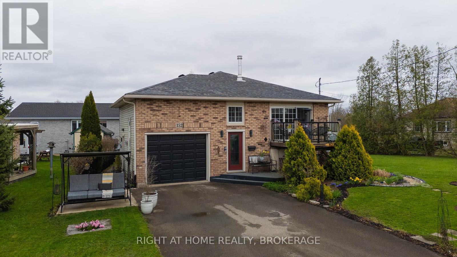Property at 152 KINGSWAY STREET image 3