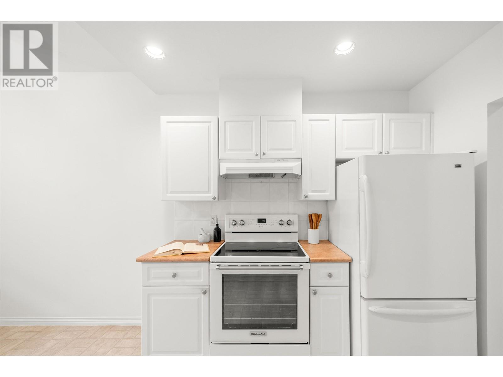 307 1281 Parkgate Avenue, North Vancouver, British Columbia  V7H 3A3 - Photo 7 - R2994981