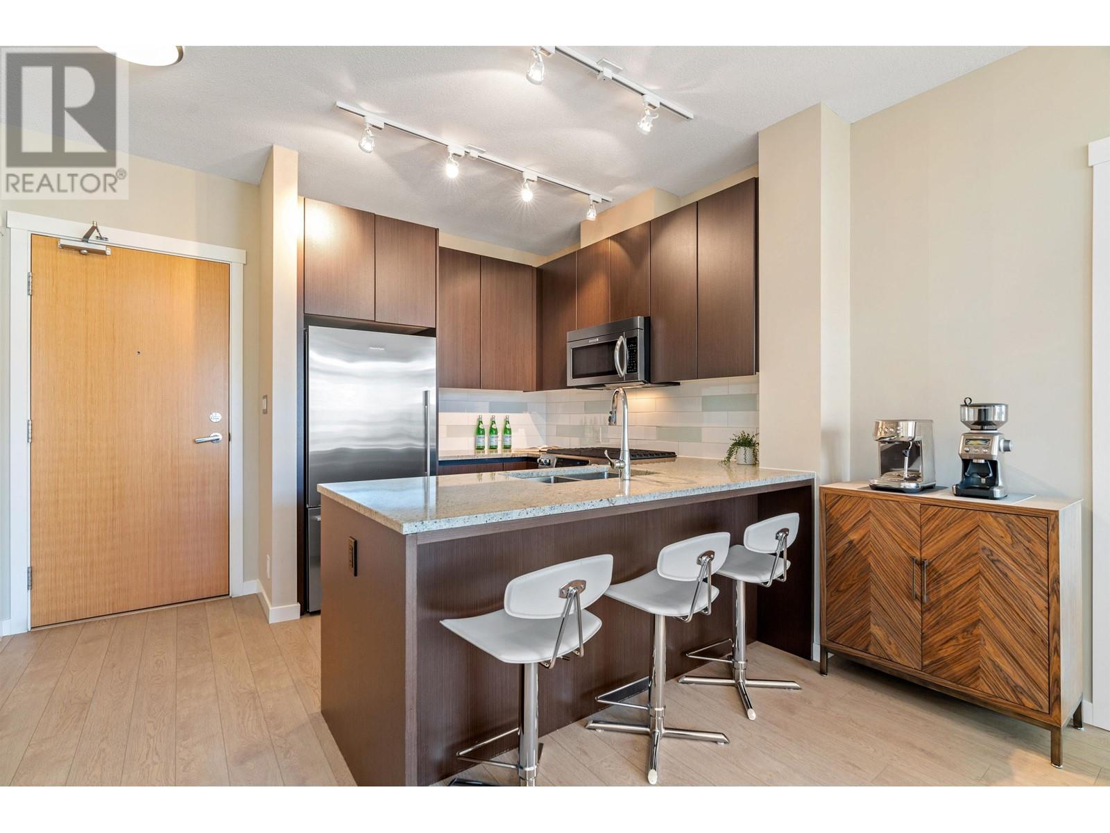 408 135 W 2nd Street, North Vancouver, British Columbia  V7M 0C5 - Photo 3 - R2994989