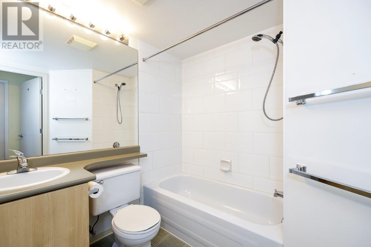 1502 121 W 15th Street, North Vancouver, British Columbia  V7M 1R8 - Photo 12 - R2995013