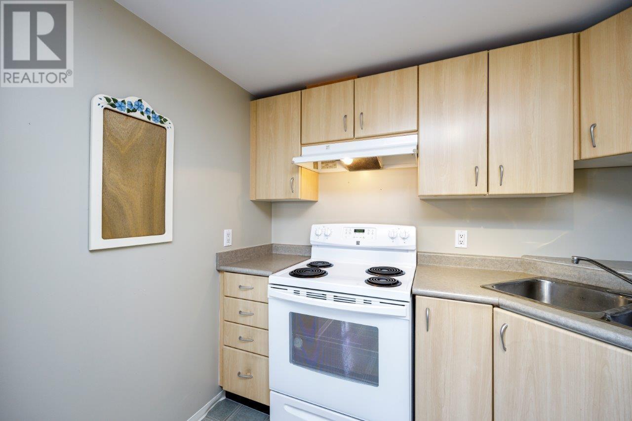 1502 121 W 15th Street, North Vancouver, British Columbia  V7M 1R8 - Photo 16 - R2995013