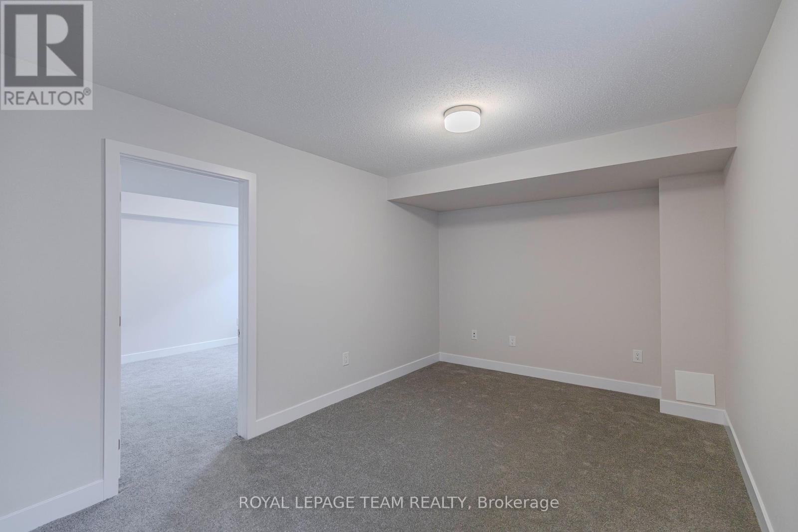 2055 Postilion Street, Ottawa, Ontario  K0A 2Z0 - Photo 38 - X12108623
