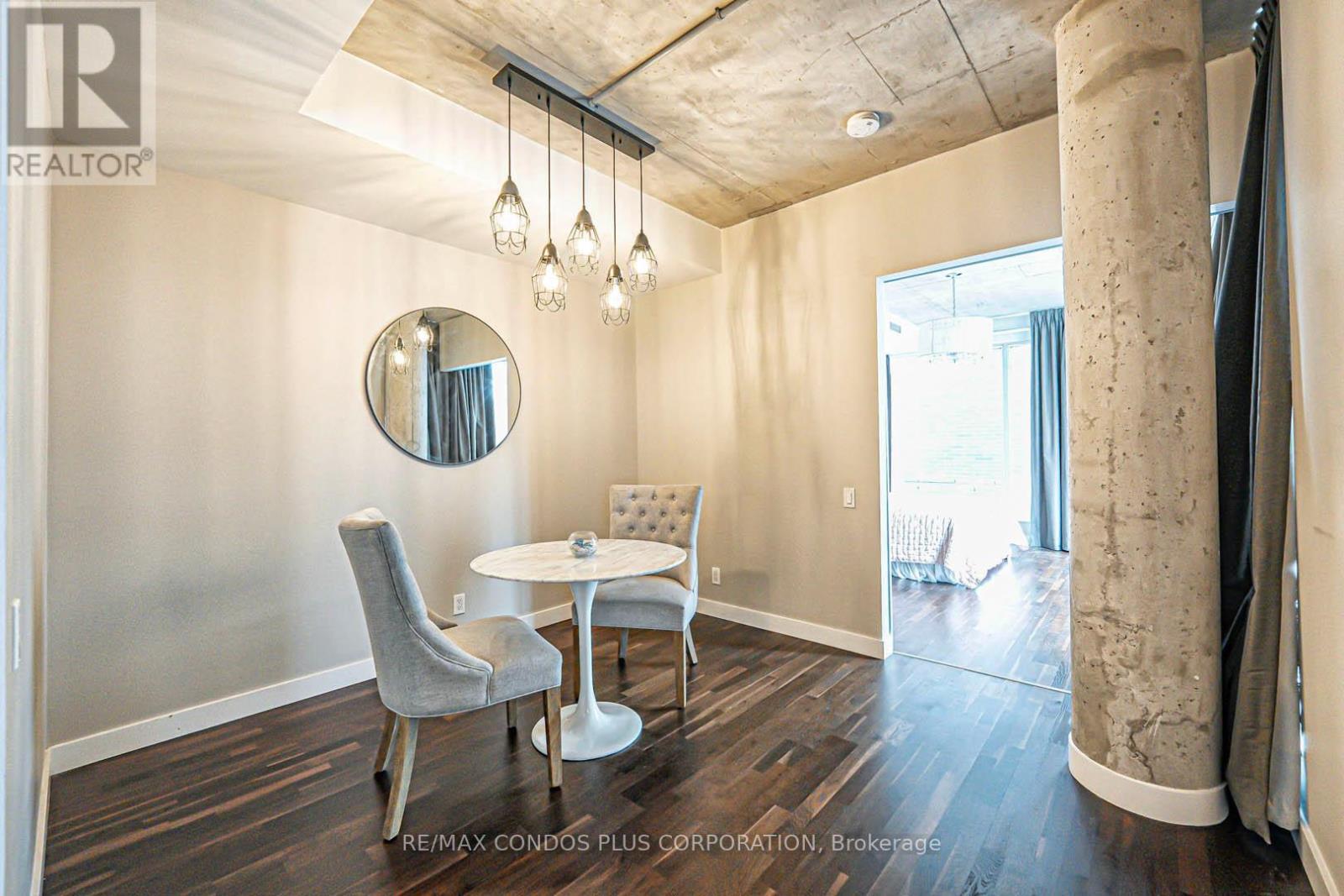 424 - 75 Portland Street, Toronto, Ontario  M5V 2M9 - Photo 10 - C12108627