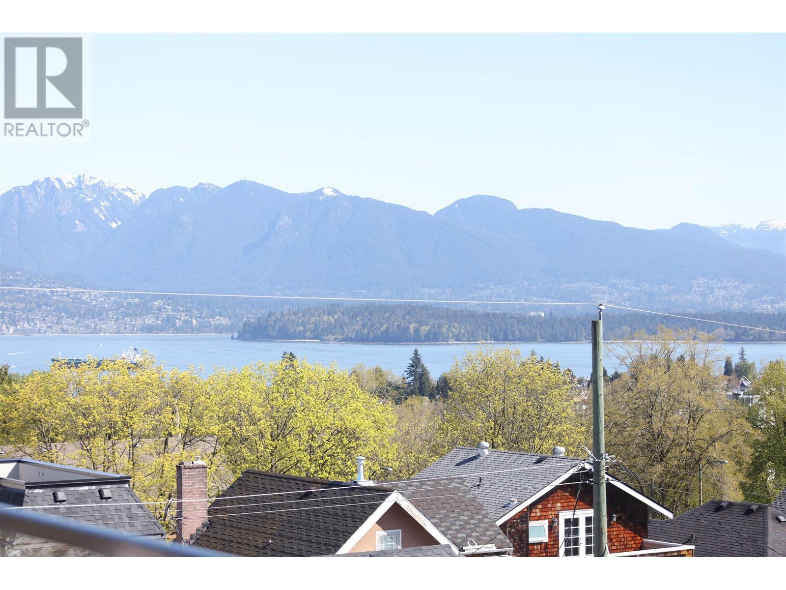 4039 W 11TH AVENUE, Vancouver, British Columbia