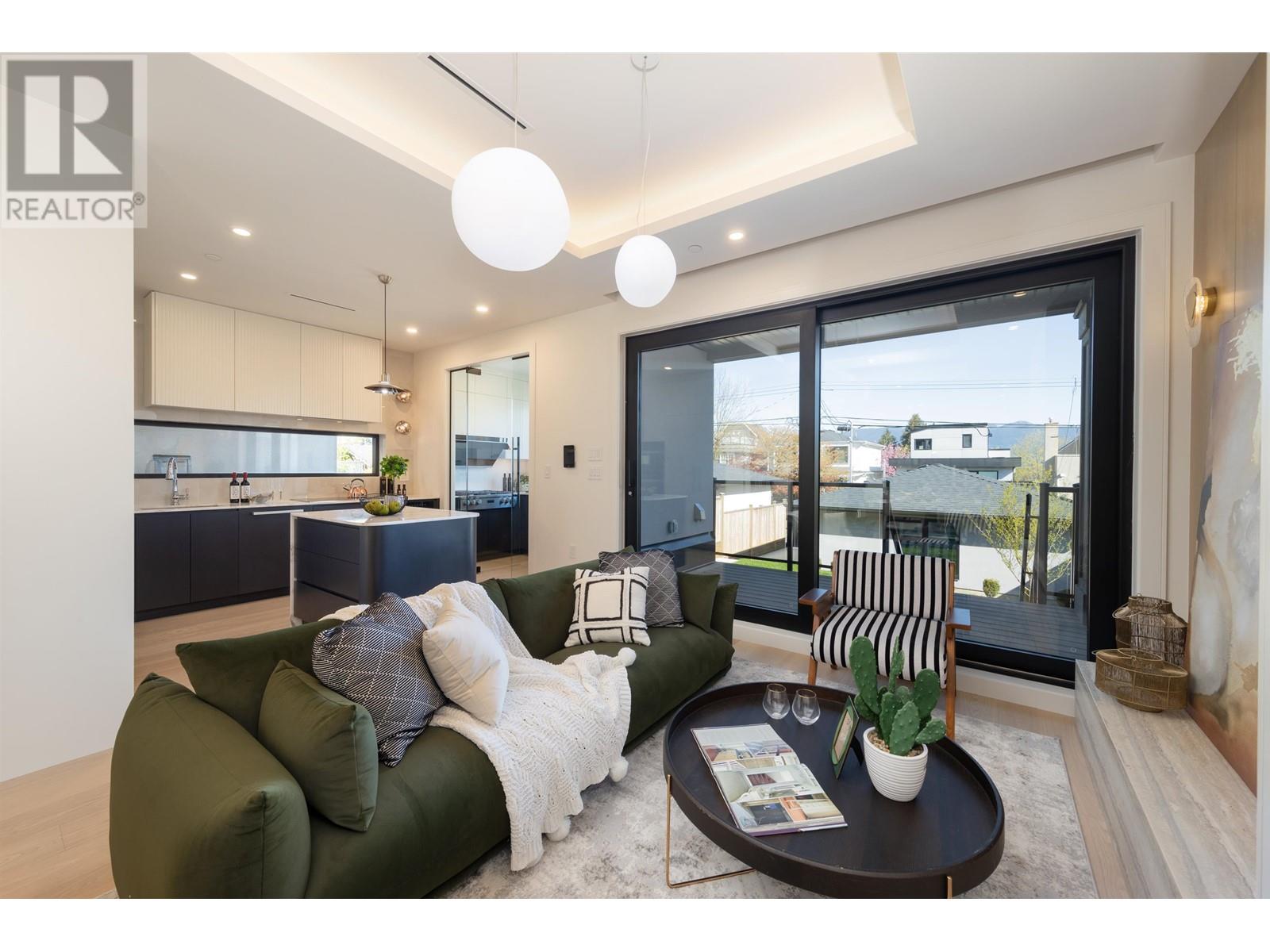 4039 W 11th Avenue, Vancouver, British Columbia  V6R 2L6 - Photo 8 - R2994908